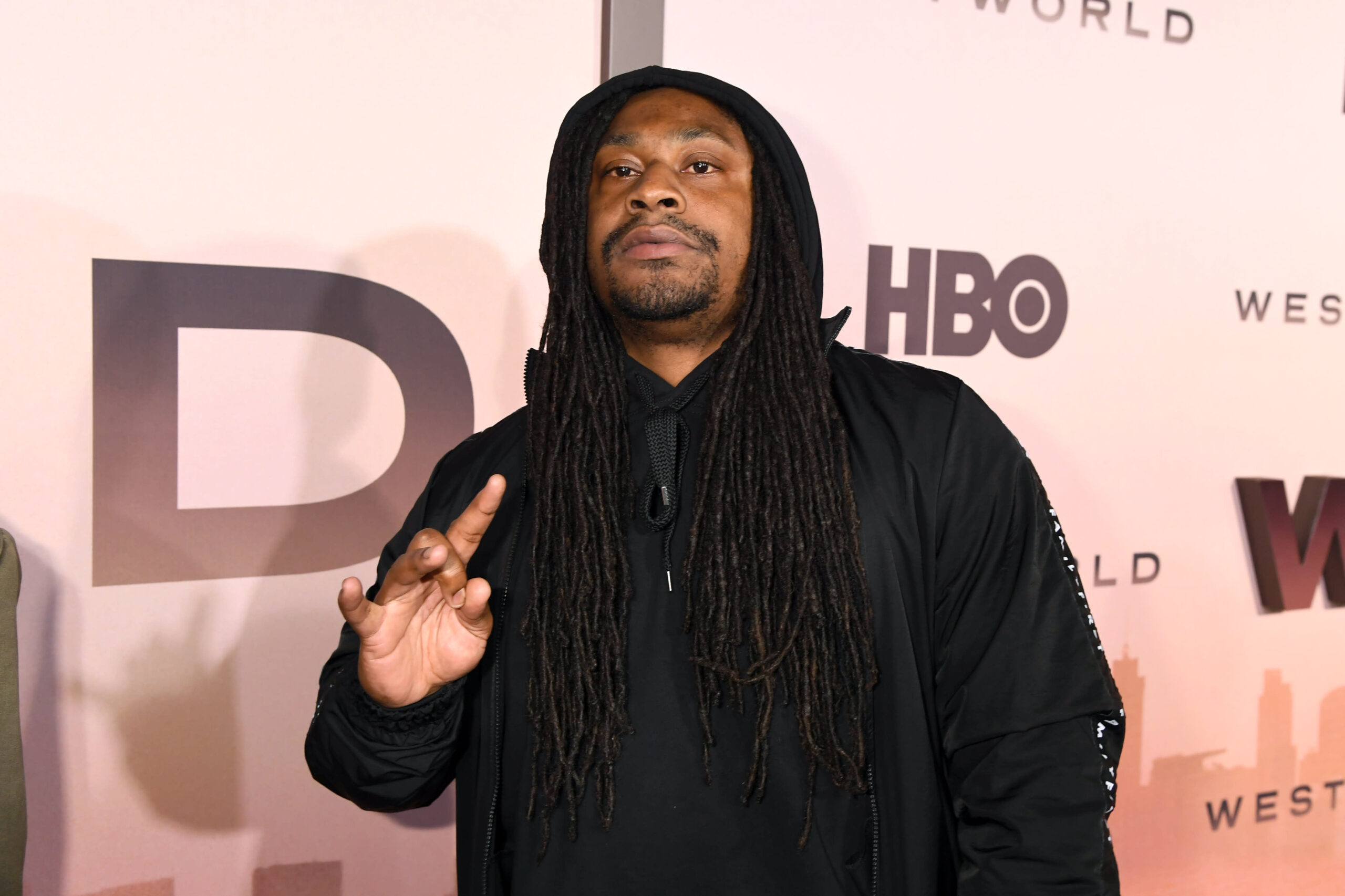 Marshawn Lynch 'Walked Around' With $3M Check When He Joined The NFL, image size:2560x1706